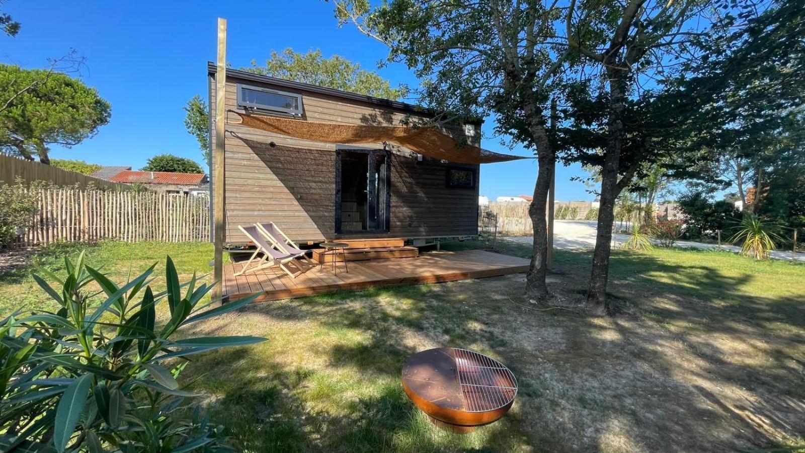 Tiny House Som Villa La Bree-les-Bains Exterior photo
